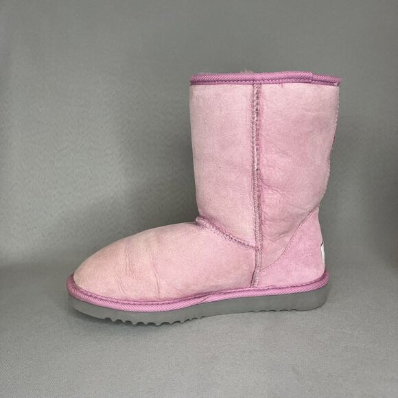 Womens UGG Boots Sz 7 Classic Short Light Pink Suede Wool - Picture 5 of 10